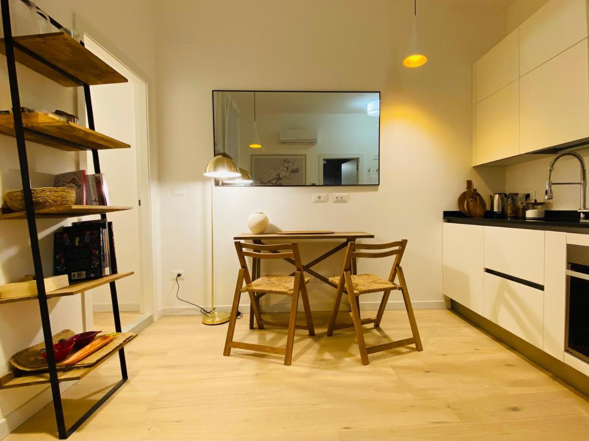 Piazzaborsa Charme Apartment トリエステ エクステリア 写真