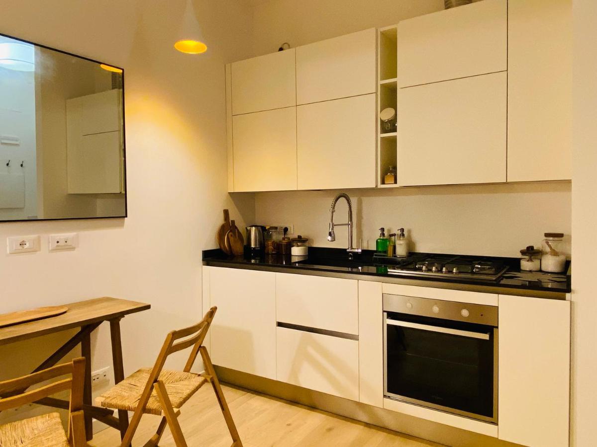 Piazzaborsa Charme Apartment トリエステ エクステリア 写真